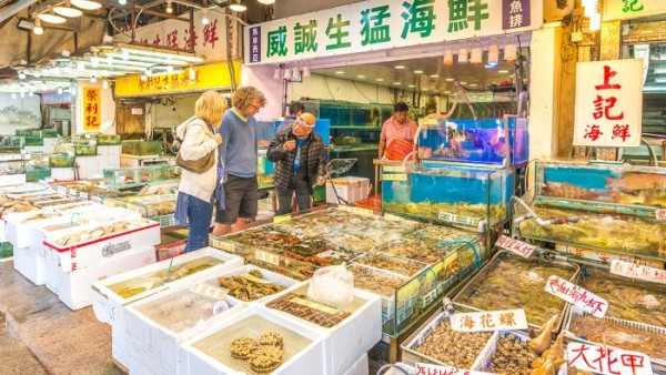 三聖墟海鮮市場（圖片來源︰香港旅遊發展局）