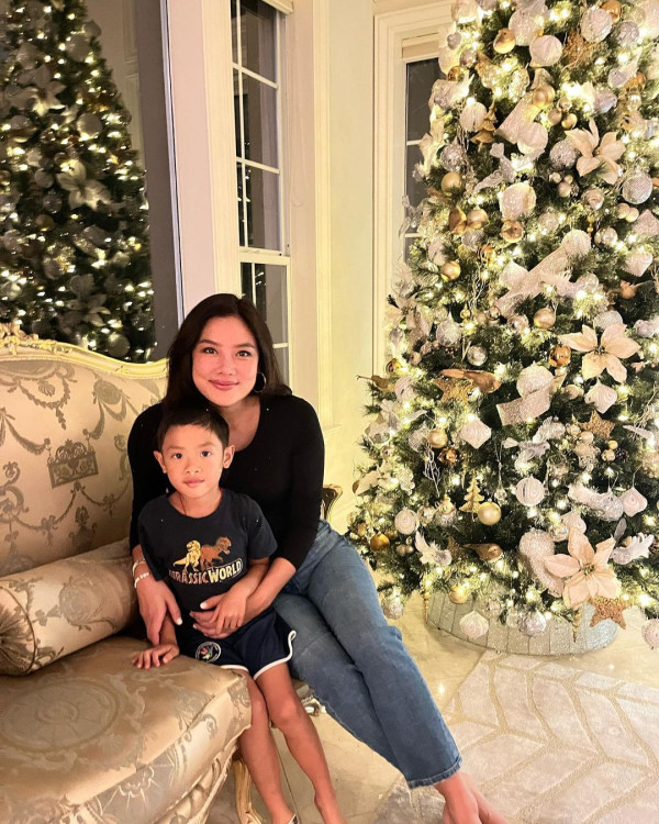 樂基兒離婚後轉行做瑜伽導師 飛峇里曬水著盡展fit爆身材 