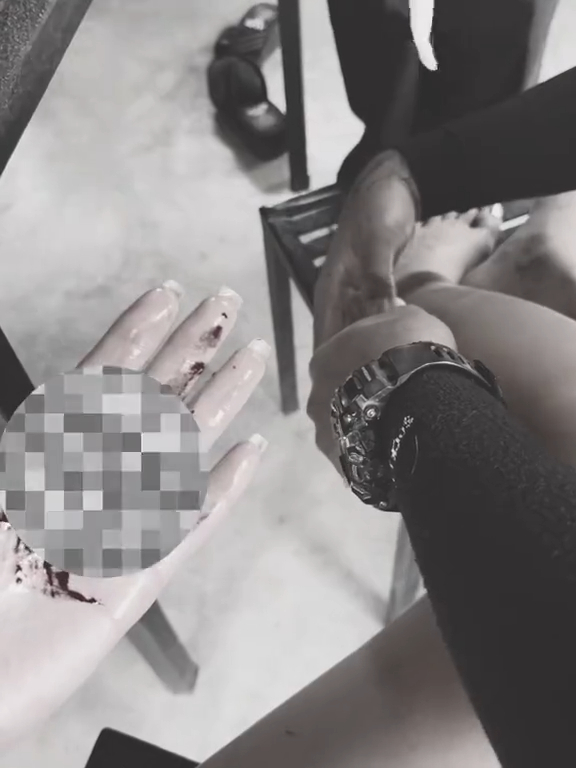 恐怖意外｜女遊客泰國參觀老虎園慘被咬傷！飼養員多次要求將臉貼近 