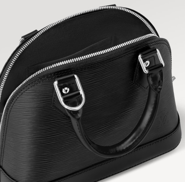 黑色名牌手袋入門推介16. Louis Vuitton Alma BB HK$16,600