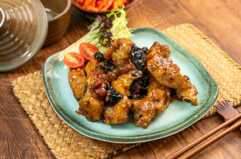 大埔新開復古風地道大排檔   豬肚豬筒骨煲／扣肉芝士鍋／鮮果咕嚕肉／啤酒戰鬥碗