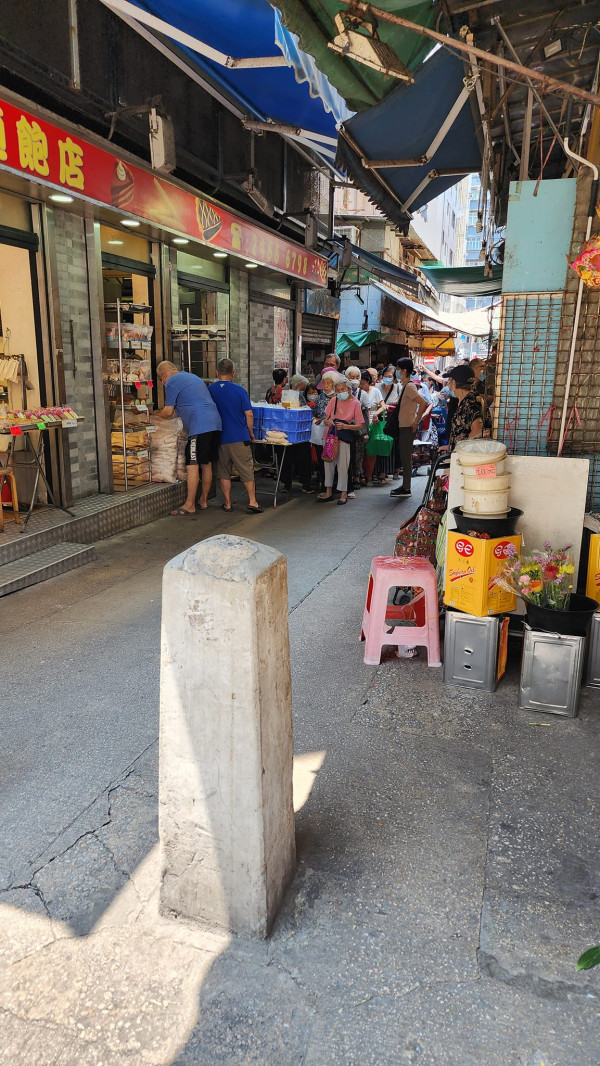 九龍城3大善心派飯餐廳！每日免費派麵包！濃厚人情味 熱心街坊做義工