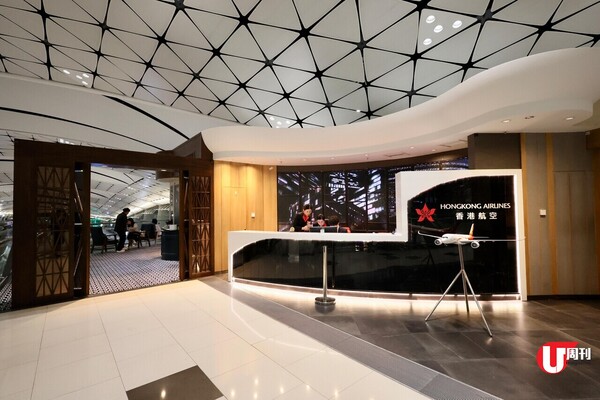 【獨家優惠碼最高減0】記者試坐!香港航空商務艙 | 180座躺平座椅、遨堂貴賓室、機上熱食