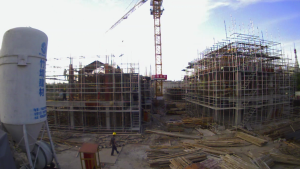 48歲性感女神開胸晚裝曬完美身材 老公親證「事業線巨大」 林熙蕾分享三大保養秘訣 