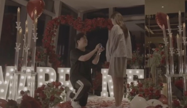 張家朗孖法籍女友蜜遊沖繩 曬石垣島打卡合照罕有放閃 