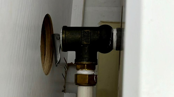 電費水費突暴漲 公屋獨居婦收$8600天價電費單 專家揭2常見原因導致