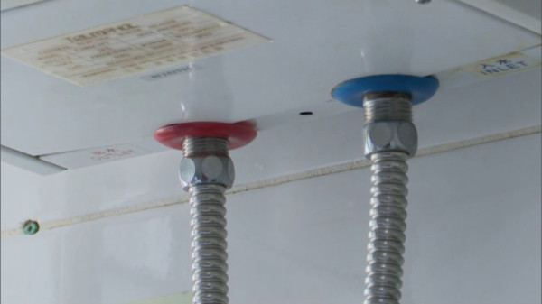電費水費突暴漲 公屋獨居婦收$8600天價電費單 專家揭2常見原因導致