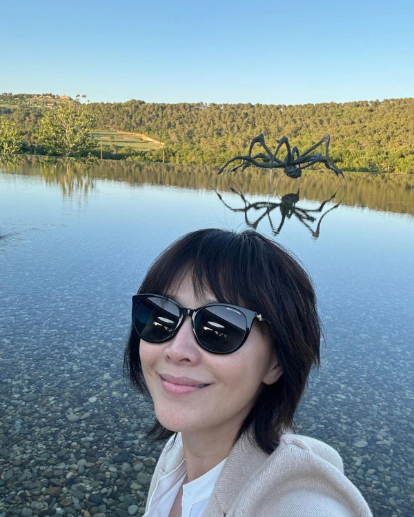 Tyson Yoshi加拿大開騷期間向女友求婚成功 IG大曬鑽戒高呼：She said yes 