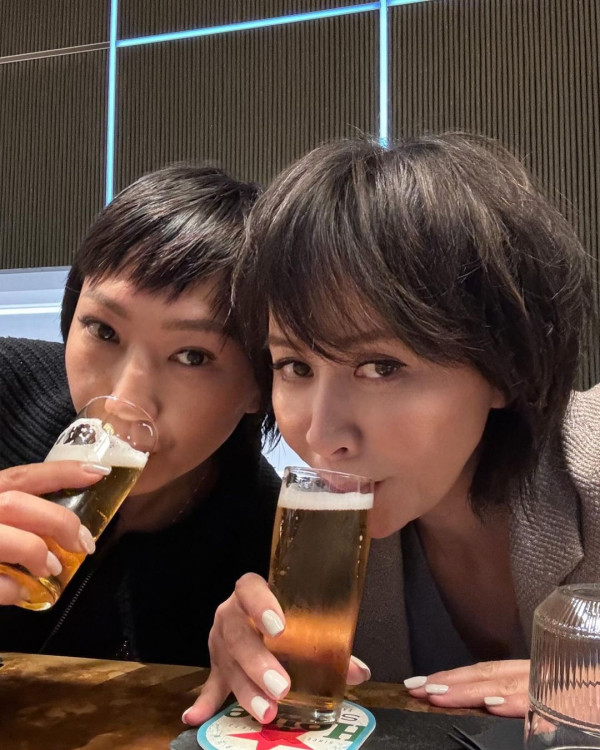 梁朝偉東京出行獲4人做1件事！ 網友驚訝排場大：像首相出行 