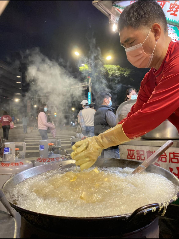 小明拔絲地瓜（圖片來源：Facebook@小明拔絲地瓜）