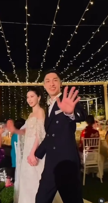 關楚耀老婆冰島零下5度浸溫泉 泳裝上陣大曬事業線有睇頭 