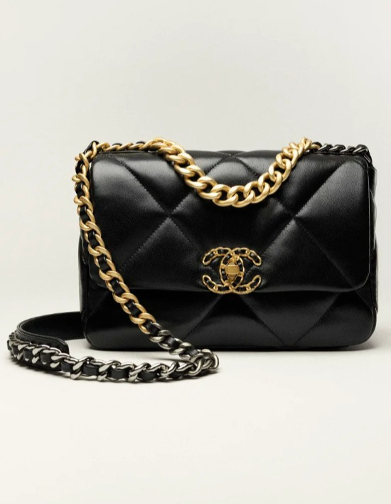 CHANEL手袋2024推介2：CHANEL 19 手袋/圖片來源 : CHANEL 官網