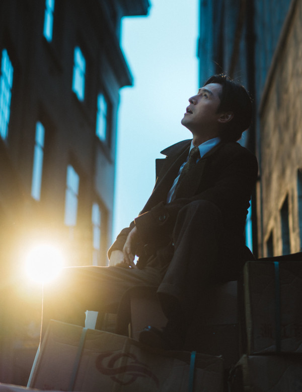 48歲性感女神開胸晚裝曬完美身材 老公親證「事業線巨大」 林熙蕾分享三大保養秘訣 