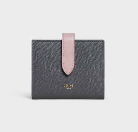 名牌銀包2024推薦2.CELINE 雙色粒面牛皮革飾帶錢包