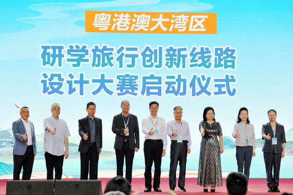 香港中旅社持續創新  旅途中體驗國家發展 