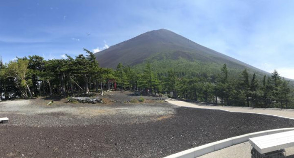 五合目展望台(圖片來源:Yamanashi Tourism Organization) 五合目展望台(圖片來源:Yamanashi Tourism Organization)