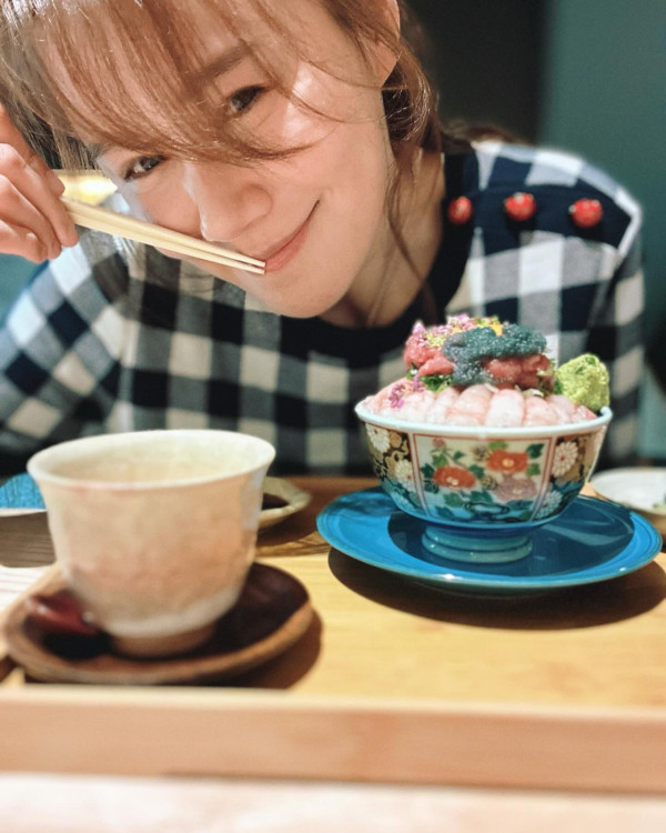 42歲黃翠如最新近照驚現牙籤腳！網民指「又瘦咗」曾被傳孕味濃 