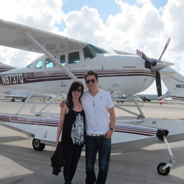 48歲性感女神開胸晚裝曬完美身材 老公親證「事業線巨大」 林熙蕾分享三大保養秘訣 