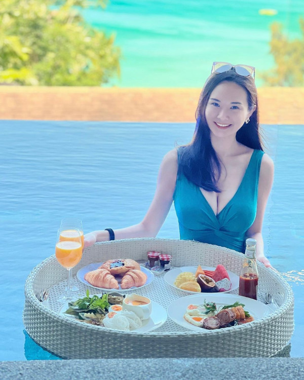 富貴人妻澳門3日2夜Babymoon 曬孕照肥肚不肥身得天獨厚 