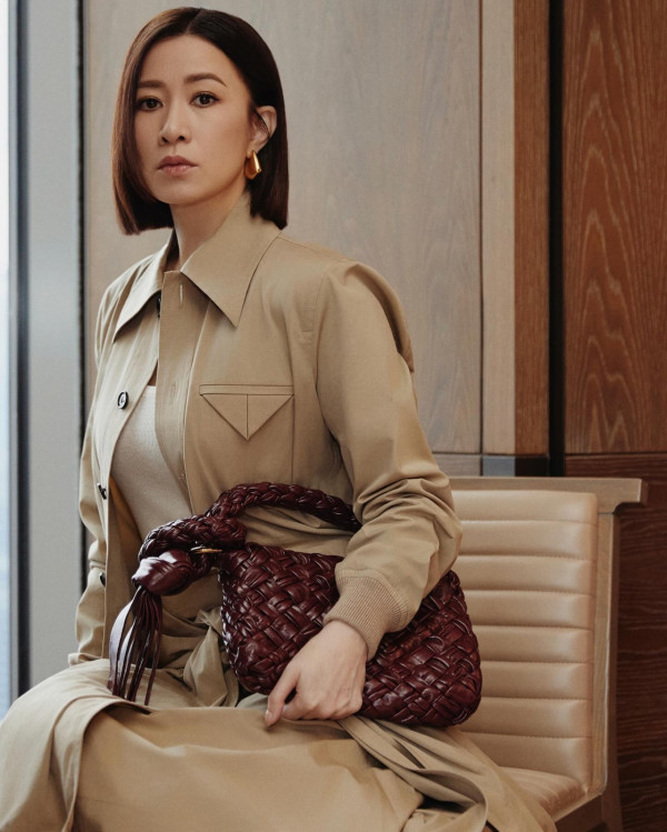 佘詩曼遊泰國罕曬比堅尼透視裝！49歲身材fit爆 網民激讚「世一美魔女」 