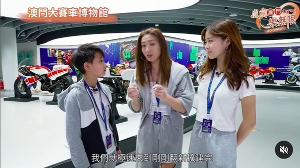 姚嘉妮宣布離婚後首次更新近況 帶子女遊曼谷散心 大騷美腿+凍齡自拍 