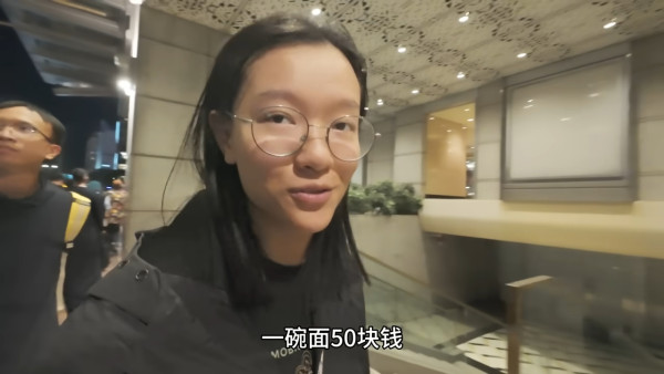 日本旅客時隔多年重遊香港 旺角對比照感嘆一切已改變 直言：感到絕望 