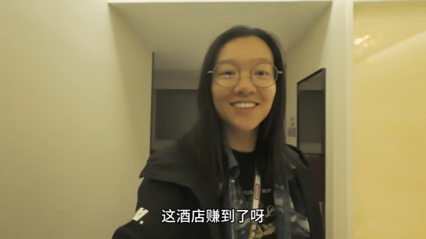 日本旅客時隔多年重遊香港 旺角對比照感嘆一切已改變 直言：感到絕望 