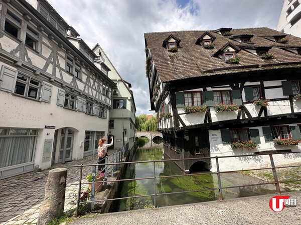 德國旅遊 | 斯圖加特Stuttgart近郊城市【Ulm烏姆】愛因斯坦誕生地、超夢幻童話圖書館 