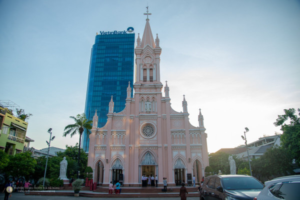峴港大教堂（圖片來源：Facebook@Nhà thờ Chính Tòa Đà Nẵng）