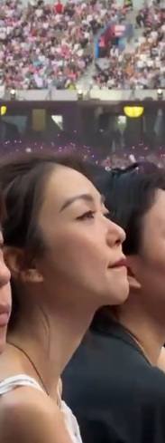 薛凱琪罕見被出賣素顏樣！43歲真實外貌狀態極佳 