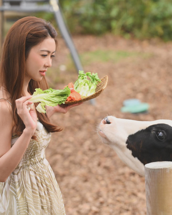 薛凱琪罕見被出賣素顏樣！43歲真實外貌狀態極佳 