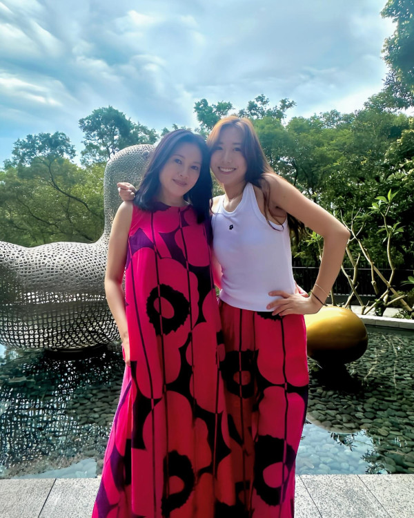 香港「最美星二代」5. 李麗珍女兒-許倚榕Annise / 圖片來源: IG@annise_____ 香港「最美星二代」5. 李麗珍女兒-許倚榕Annise / 圖片來源: IG@annise_____