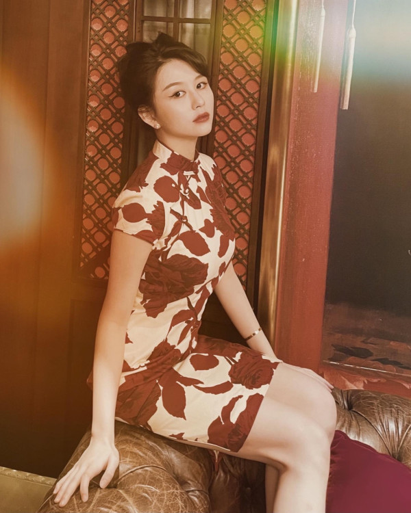 香港「最美星二代」4. 邱淑貞女兒-沈月Ayla / 圖片來源: IG@yuetyuetxx 香港「最美星二代」4. 邱淑貞女兒-沈月Ayla / 圖片來源: IG@yuetyuetxx