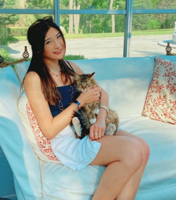 香港「最美星二代」8. 葉玉卿女兒-Victoria / 圖片來源: IG@victoriaawu 香港「最美星二代」8. 葉玉卿女兒-Victoria / 圖片來源: IG@victoriaawu