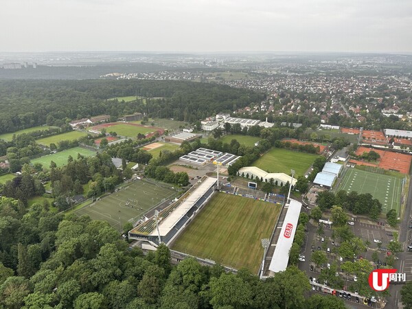 【德國旅遊】車迷大愛！Stuttgart斯圖加特Mercedes-Benz博物館 + 市區3大景點 