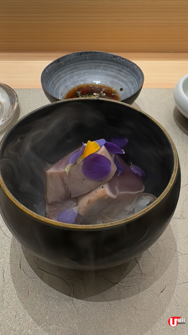 實試日本酒店｜全球首間香檳主題酒店 落戶大阪心齋橋 聯乘11個法國酒莊 一層一室 壽司 x 香檳盛宴 