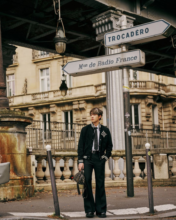 巴黎時裝周｜魏浚笙Jeffrey化身粉絲與各地男神集郵 被韓國巨星孔劉搭膊合照勁緊張 