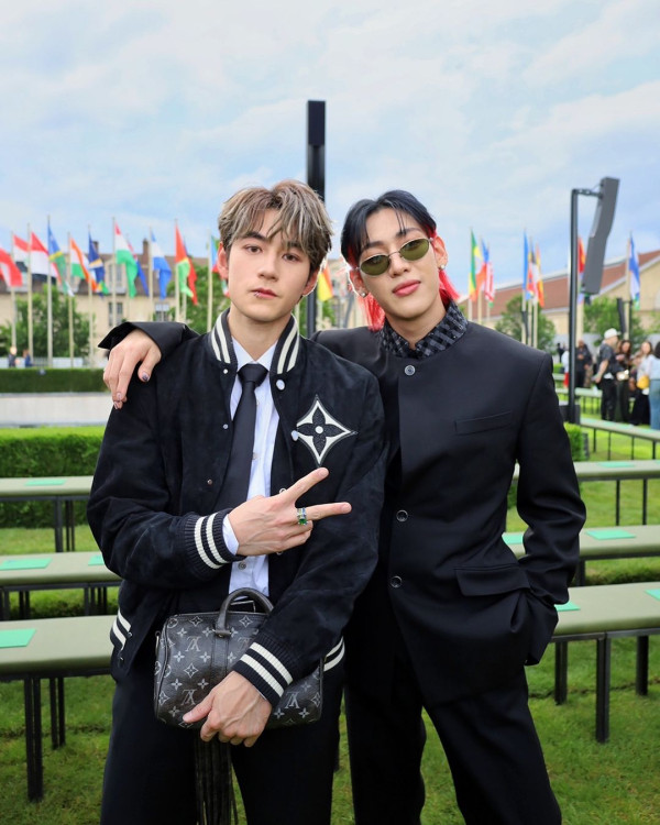 巴黎時裝周｜魏浚笙Jeffrey化身粉絲與各地男神集郵 被韓國巨星孔劉搭膊合照勁緊張 