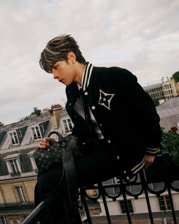 巴黎時裝周｜魏浚笙Jeffrey化身粉絲與各地男神集郵 被韓國巨星孔劉搭膊合照勁緊張 