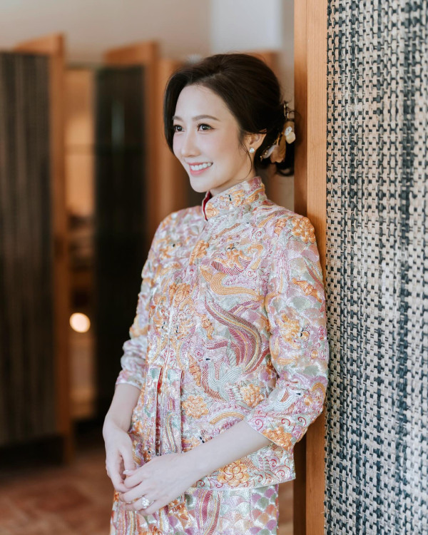 何依婷IG發文正式公佈喜訊