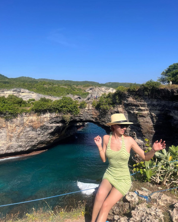 TVB女主持峇里水著巡禮狂曬好身材 「選美常客」2年前再參選港姐 王賢誌係提名人 