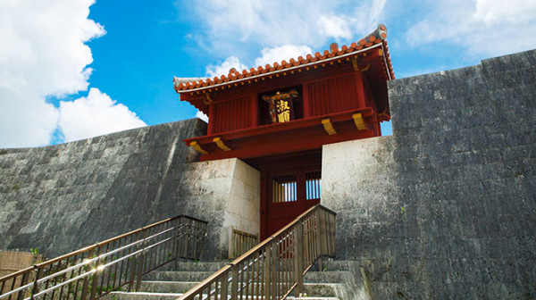 沖繩自由行熱門景點5天4夜行程指南！不開車攻略+美食住宿推介 