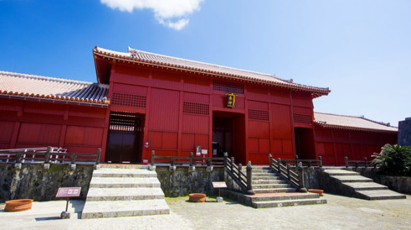 沖繩自由行熱門景點5天4夜行程指南！不開車攻略+美食住宿推介 