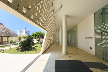 沖繩自由行熱門景點5天4夜行程指南！不開車攻略+美食住宿推介 