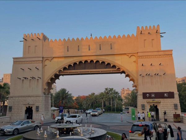 無窮之路4|陳貝兒50度熱浪下遊聖城麥加險中暑 感恩途人2個舉動出手相救保命