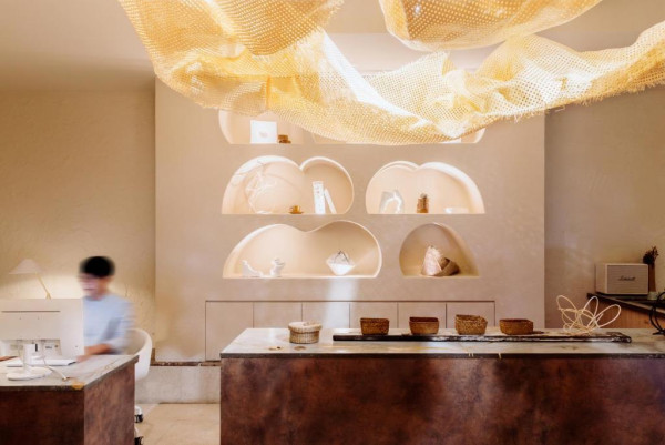 台灣高CP值酒店推介!高雄文青風正旅館 10分鐘行到六合夜市 房價0起/晚