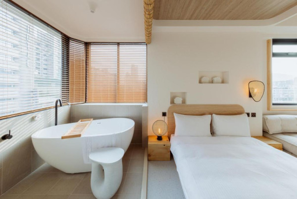 台灣高CP值酒店推介!高雄文青風正旅館 10分鐘行到六合夜市 房價0起/晚