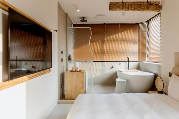 台灣高CP值酒店推介!高雄文青風正旅館 10分鐘行到六合夜市 房價0起/晚