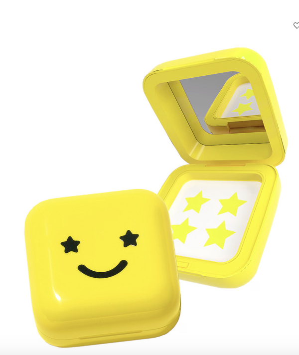 Y2K暗瘡貼推薦:Starface / 圖片來源:IG@starface