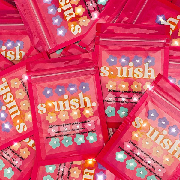 Y2K暗瘡貼推薦4:Squish / 圖片來源:IG@trulybeauty